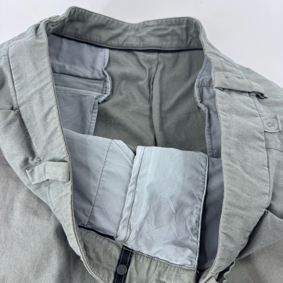 lululemon athletica Greenish/ Tan Flat Front Shorts‎ - Picture 5 of 8